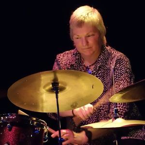 Meet your Posher, Claire